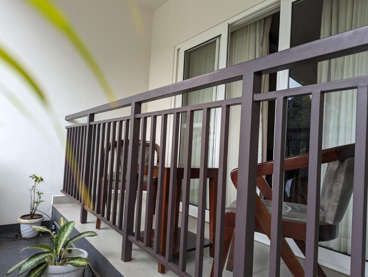 מלון Mundakāyam Royalton Residency מראה חיצוני תמונה